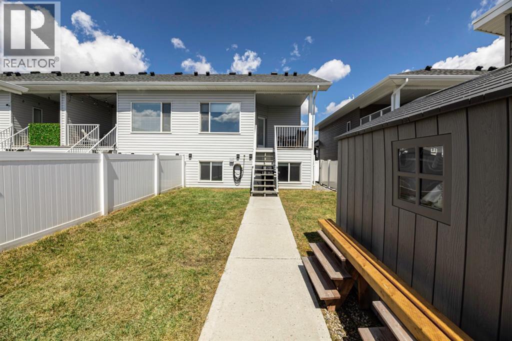 81 Ellington Crescent — photo 25