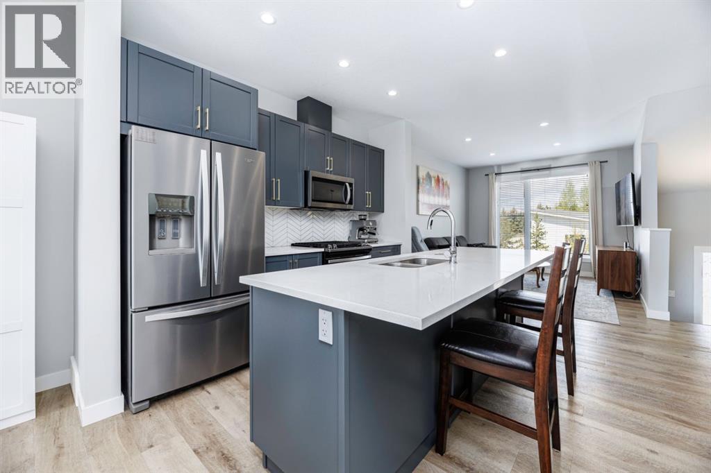 81 Ellington Crescent — photo 12