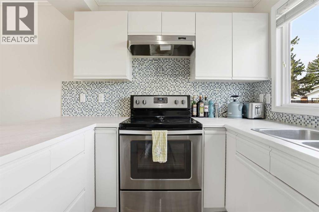 #59 7205 4 Street NE - 17