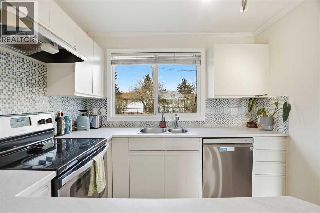 #59 7205 4 Street NE - 18