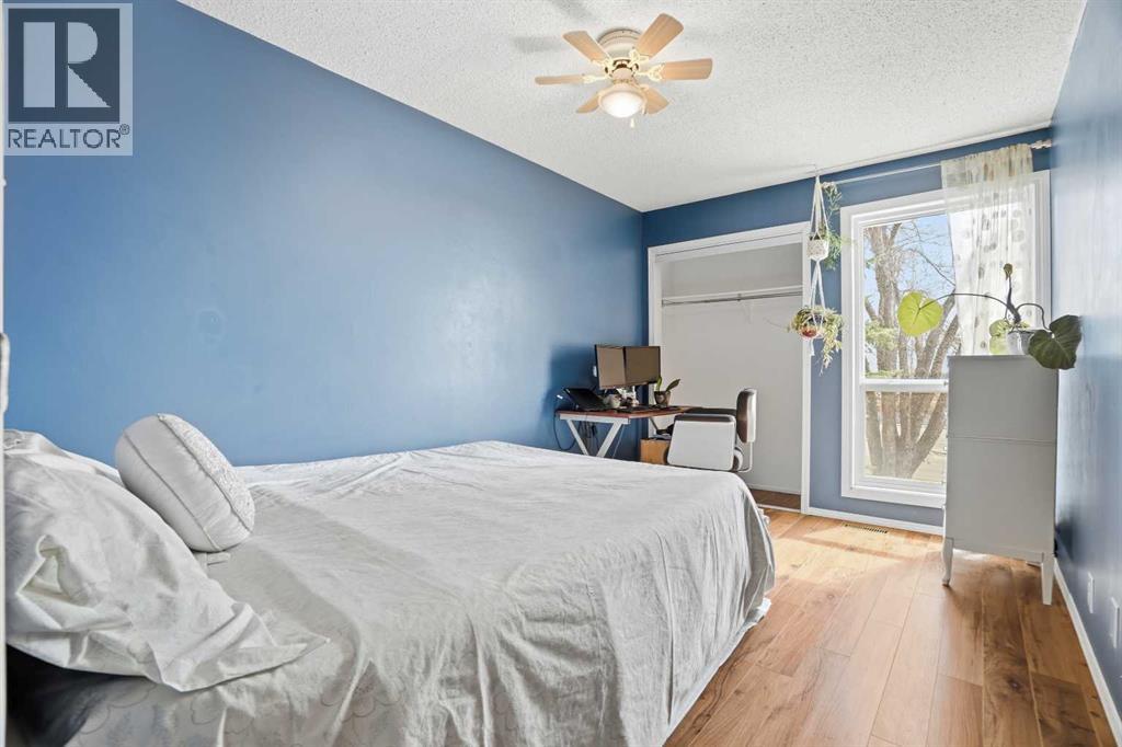 #59 7205 4 Street NE - 30