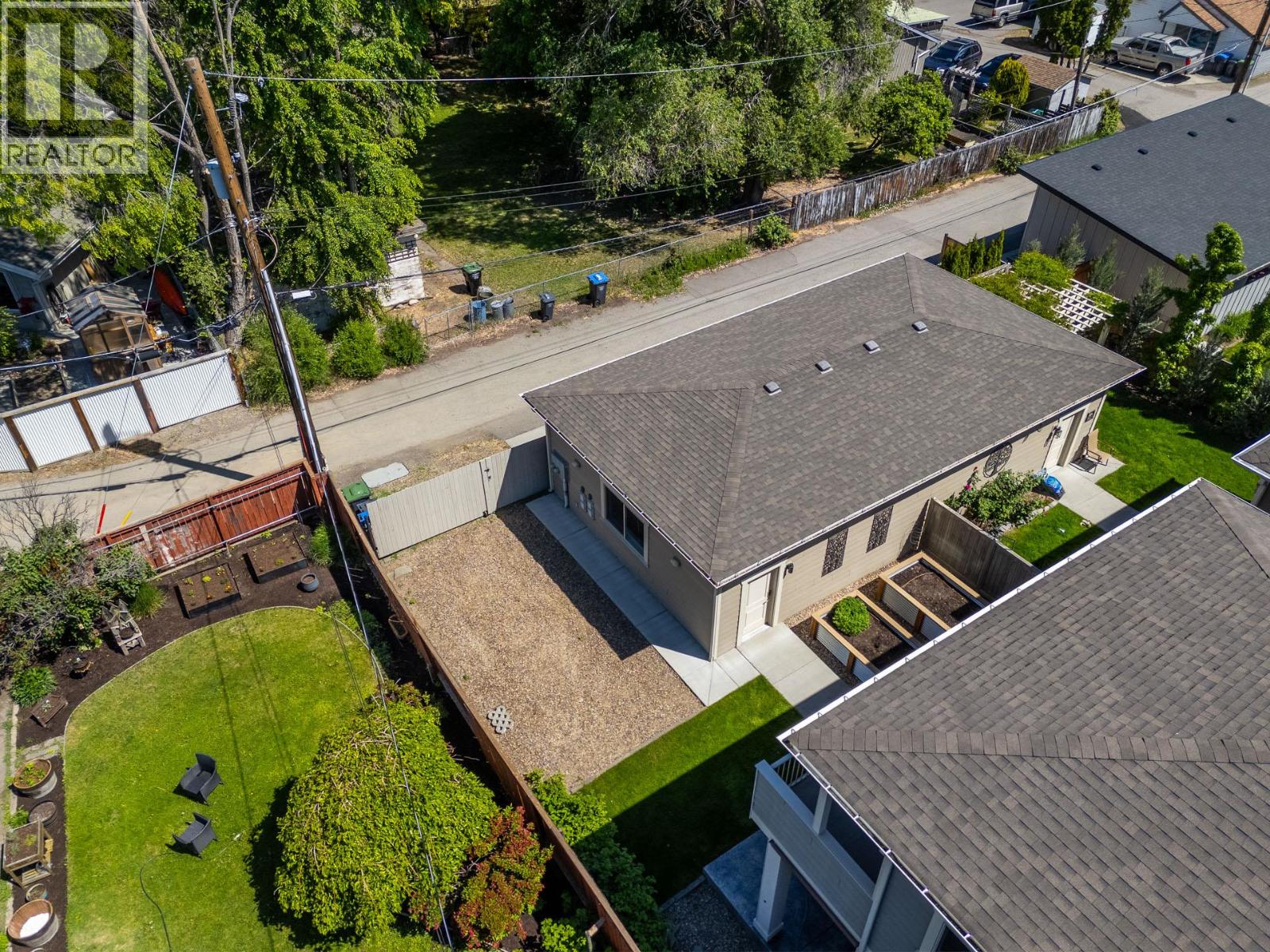 450 Francis Avenue - 57