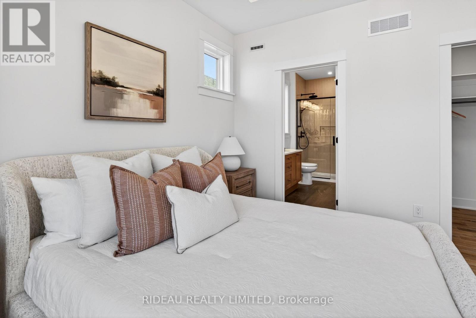 126 SHELTER COVE DRIVE - 24