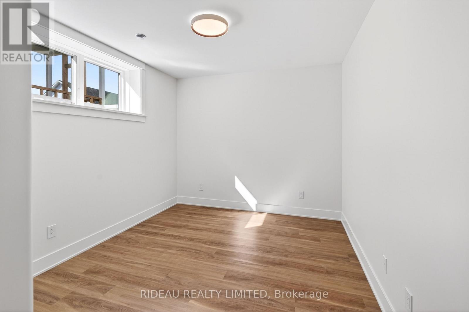 126 SHELTER COVE DRIVE - 30