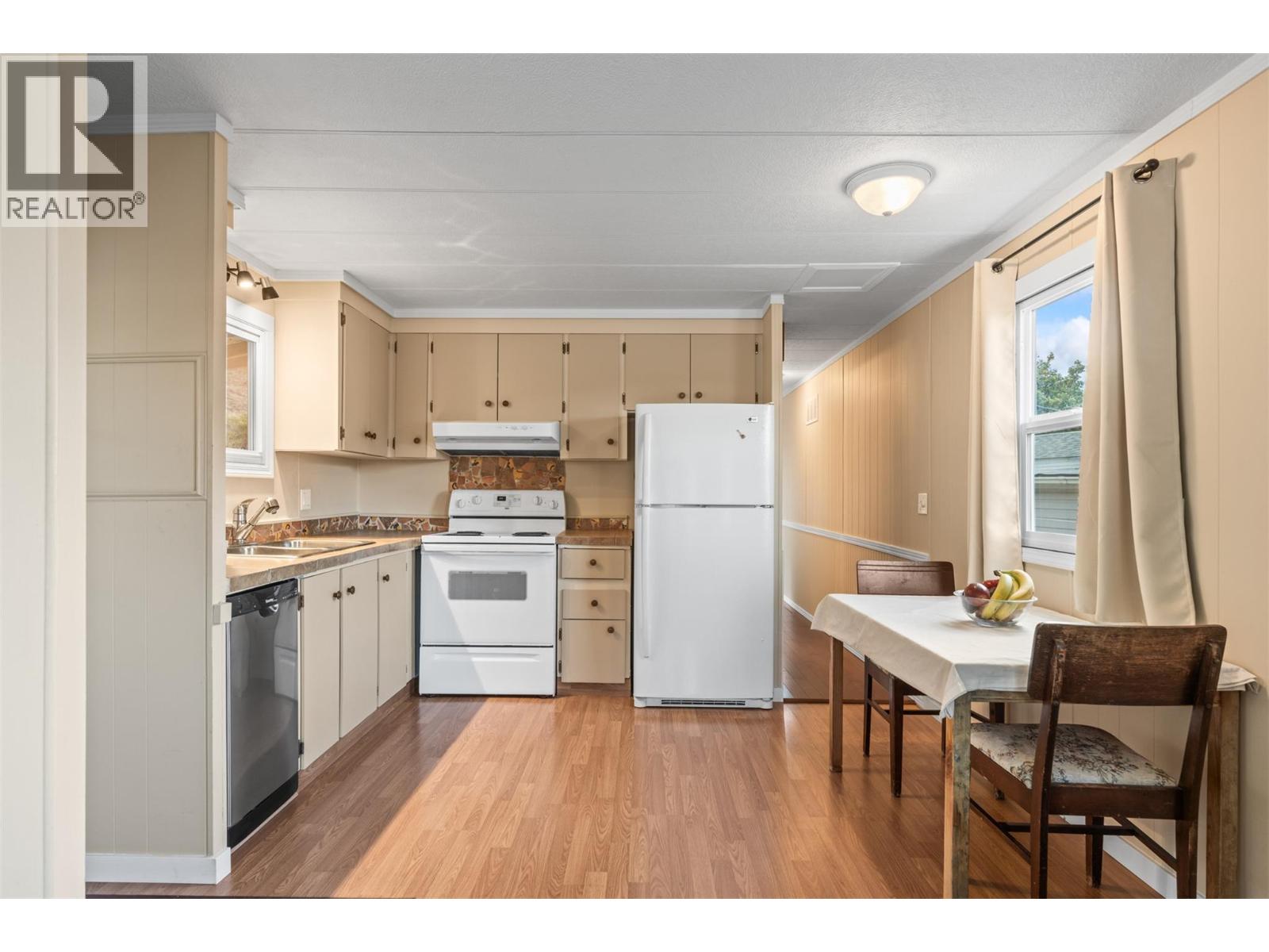 #92 15401 Kalamalka Road - 5