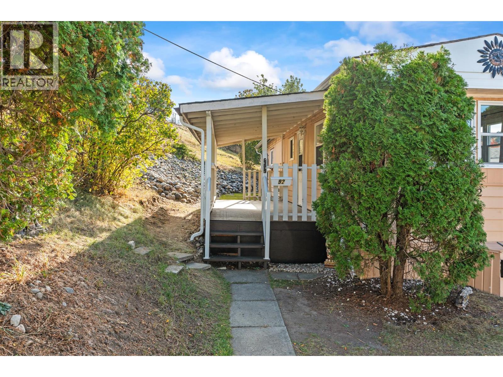 #92 15401 Kalamalka Road - 29