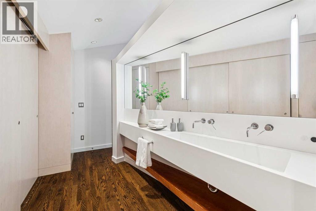 3905 Edison Crescent SW - 27