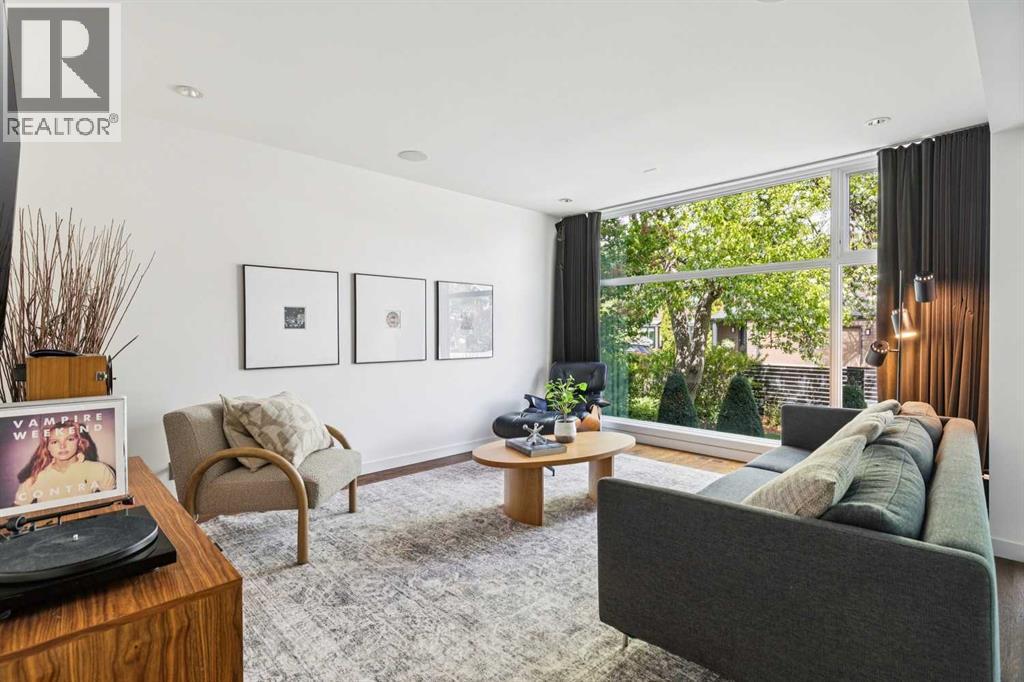 3905 Edison Crescent SW - 4