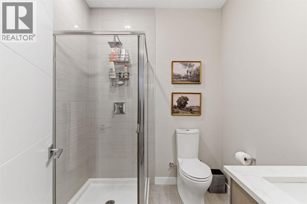 #1 1707 33 Avenue SW - 40