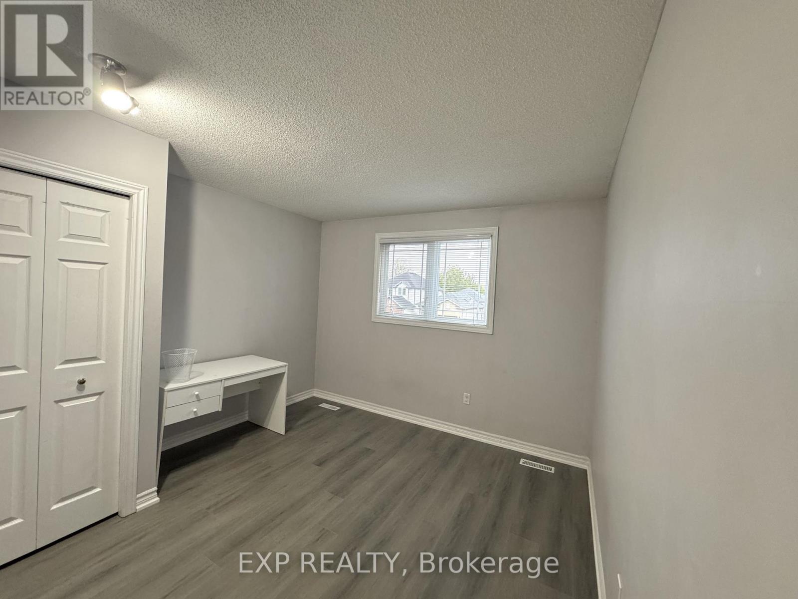 1360 ASPENRIDGE CRESCENT - 11