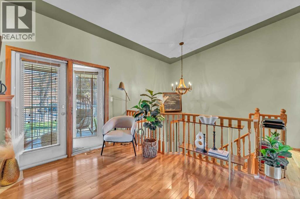 155 3 Street NE — photo 11