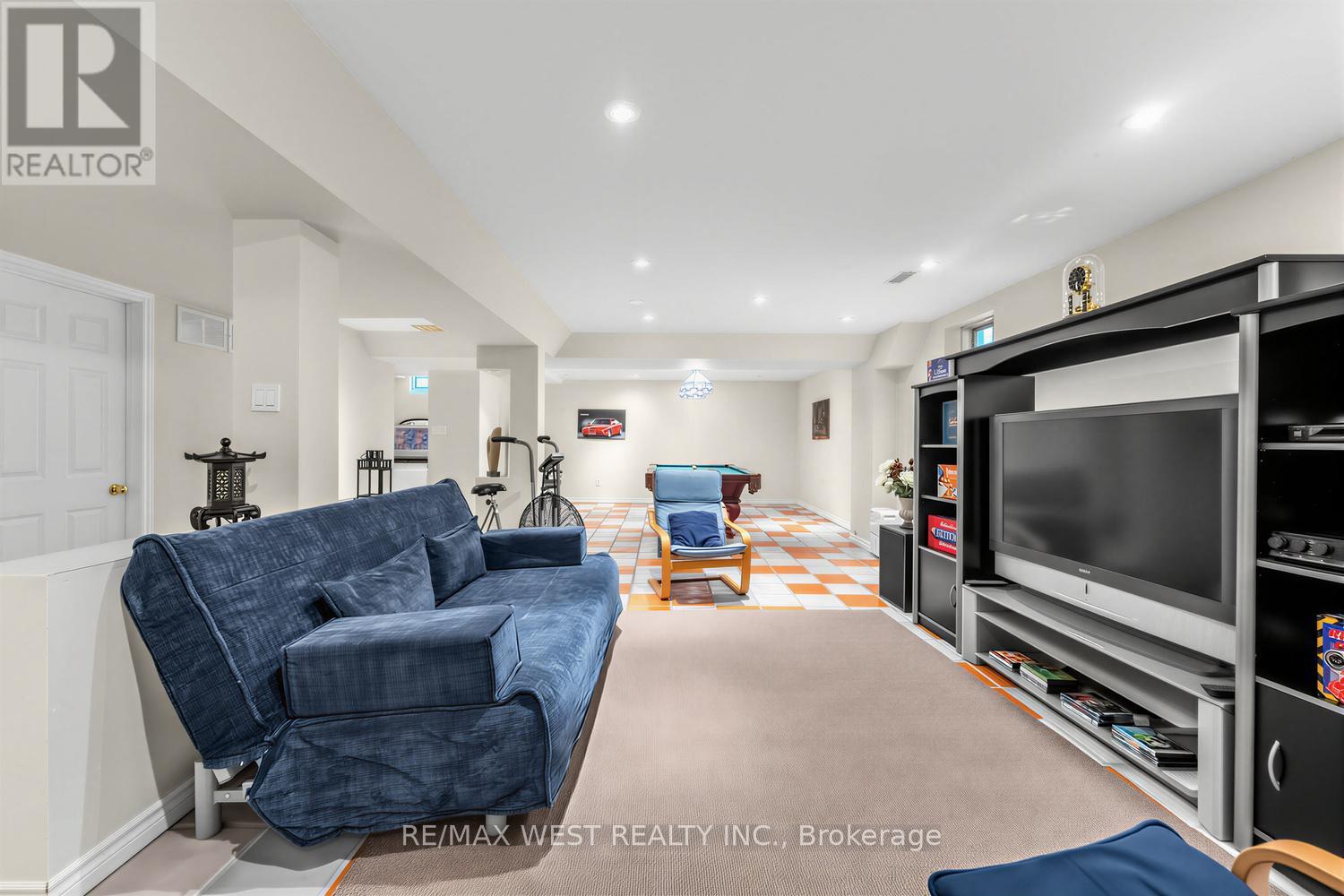 5519 WINDY HILL COURT - 18