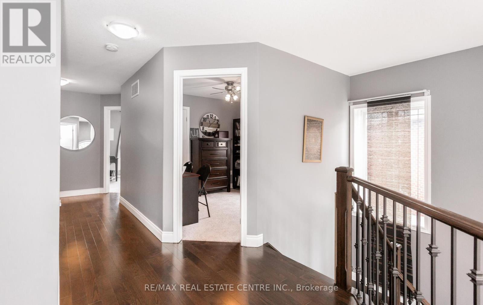31 RIANNA COURT - 24