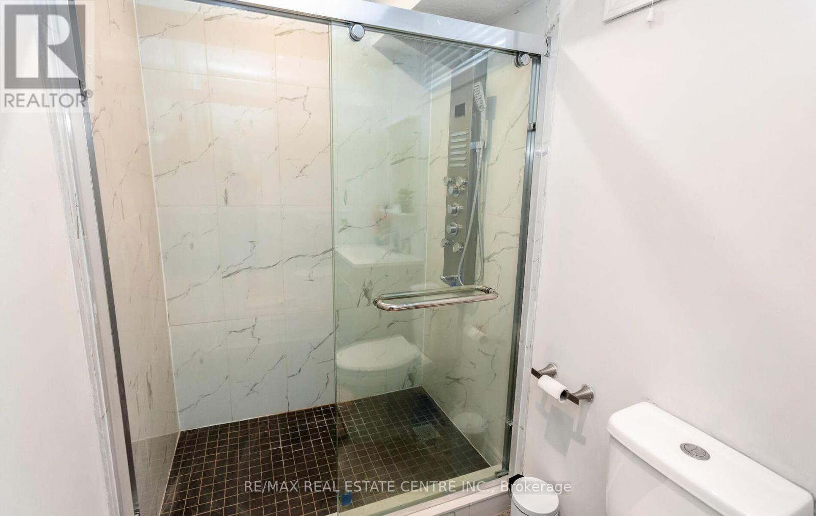 31 RIANNA COURT - 43