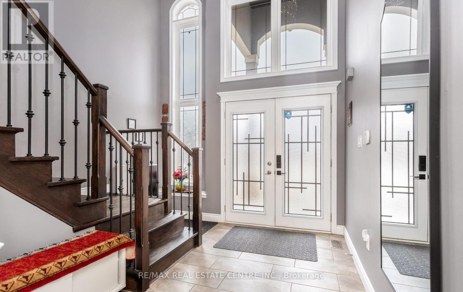 31 RIANNA COURT - 6