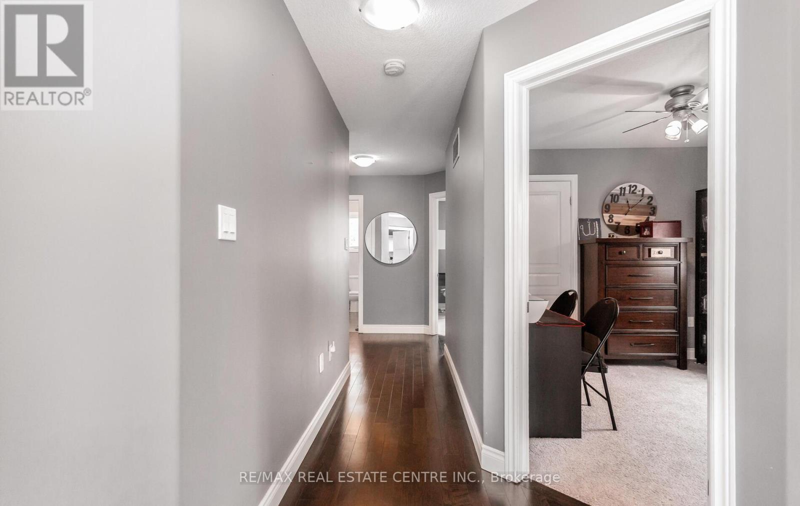 31 RIANNA COURT - 25
