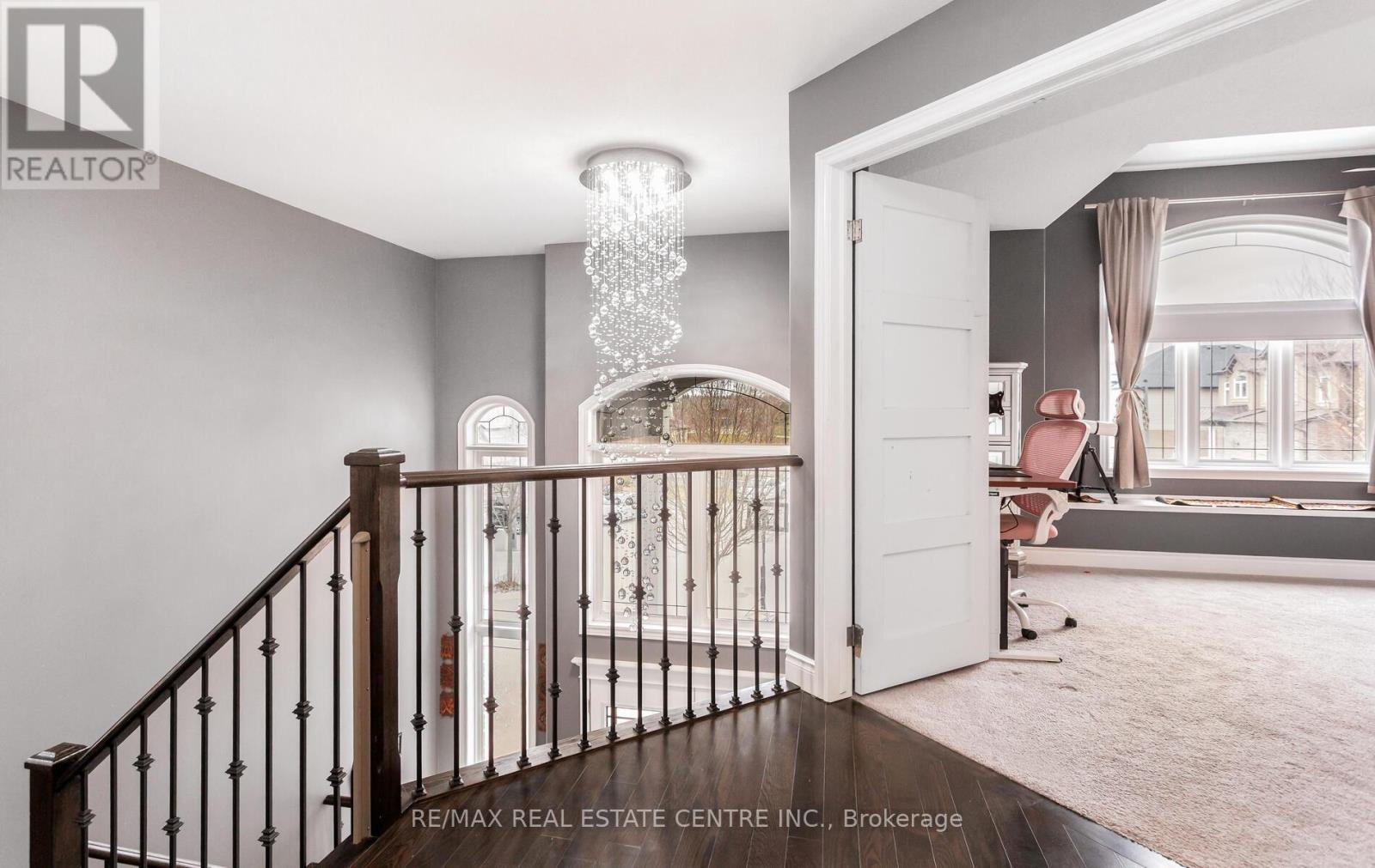 31 RIANNA COURT - 18