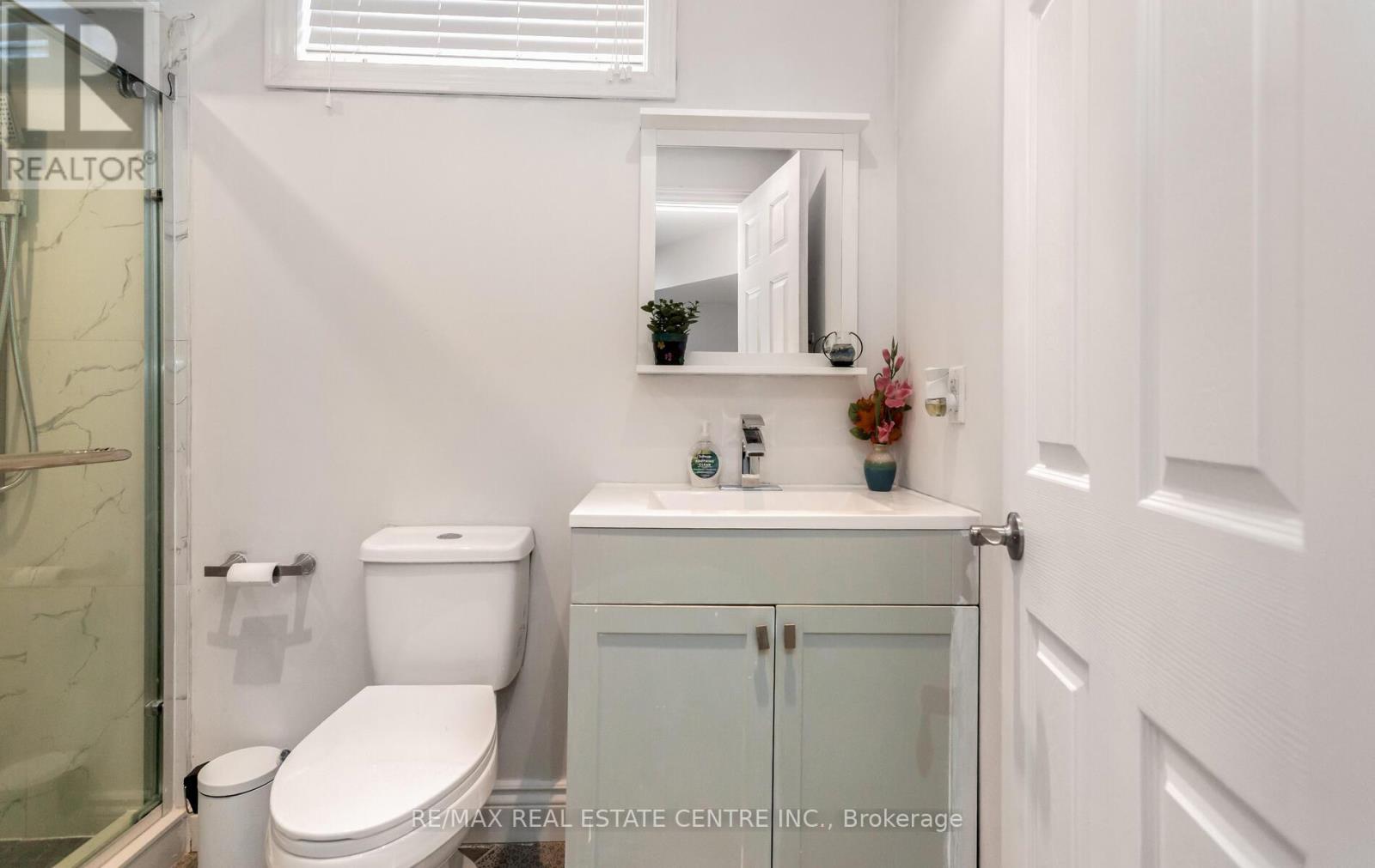 31 RIANNA COURT - 42