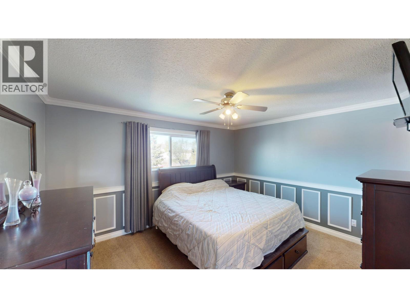 8916 84A STREET - 19