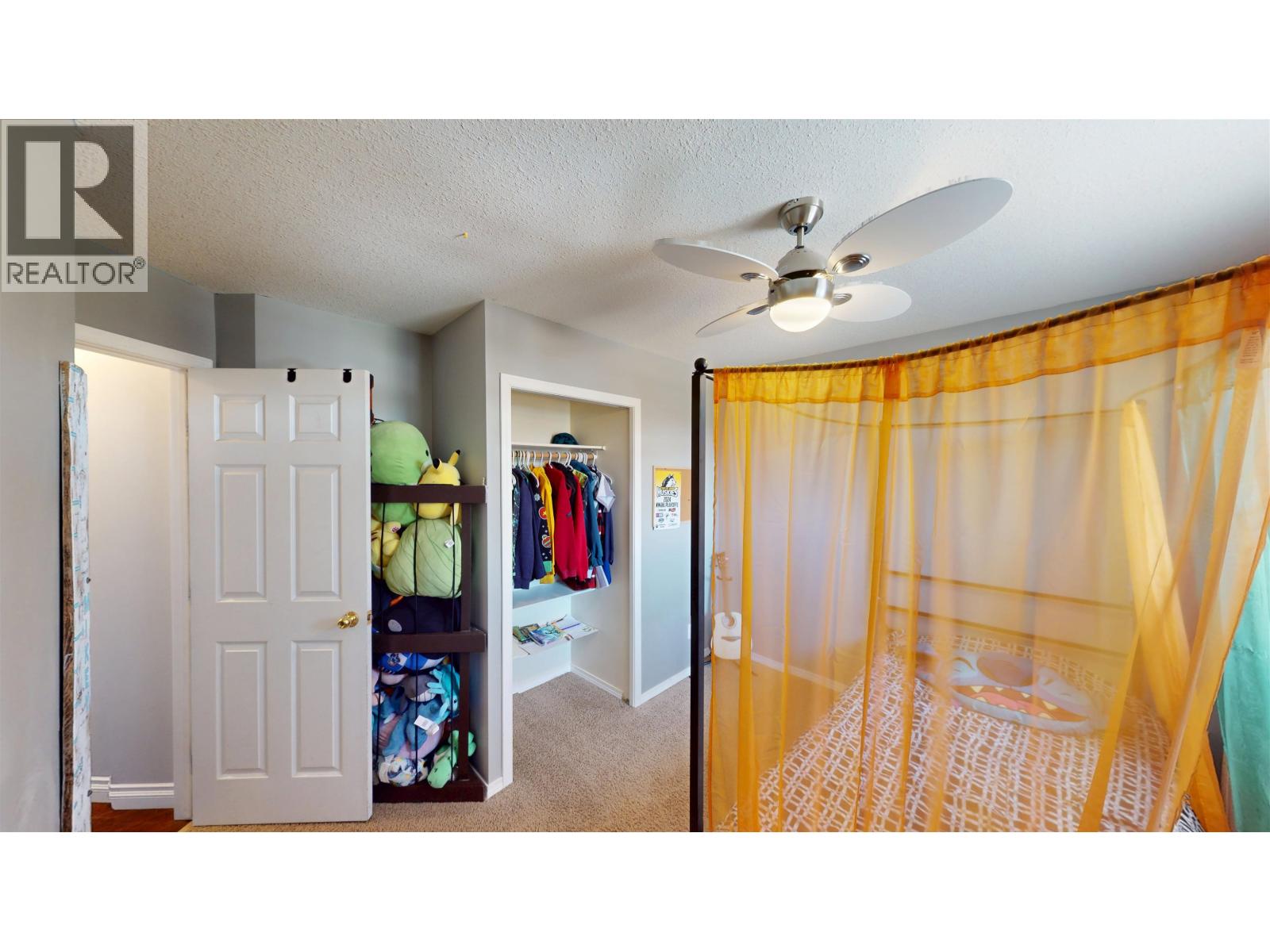 8916 84A STREET - 27