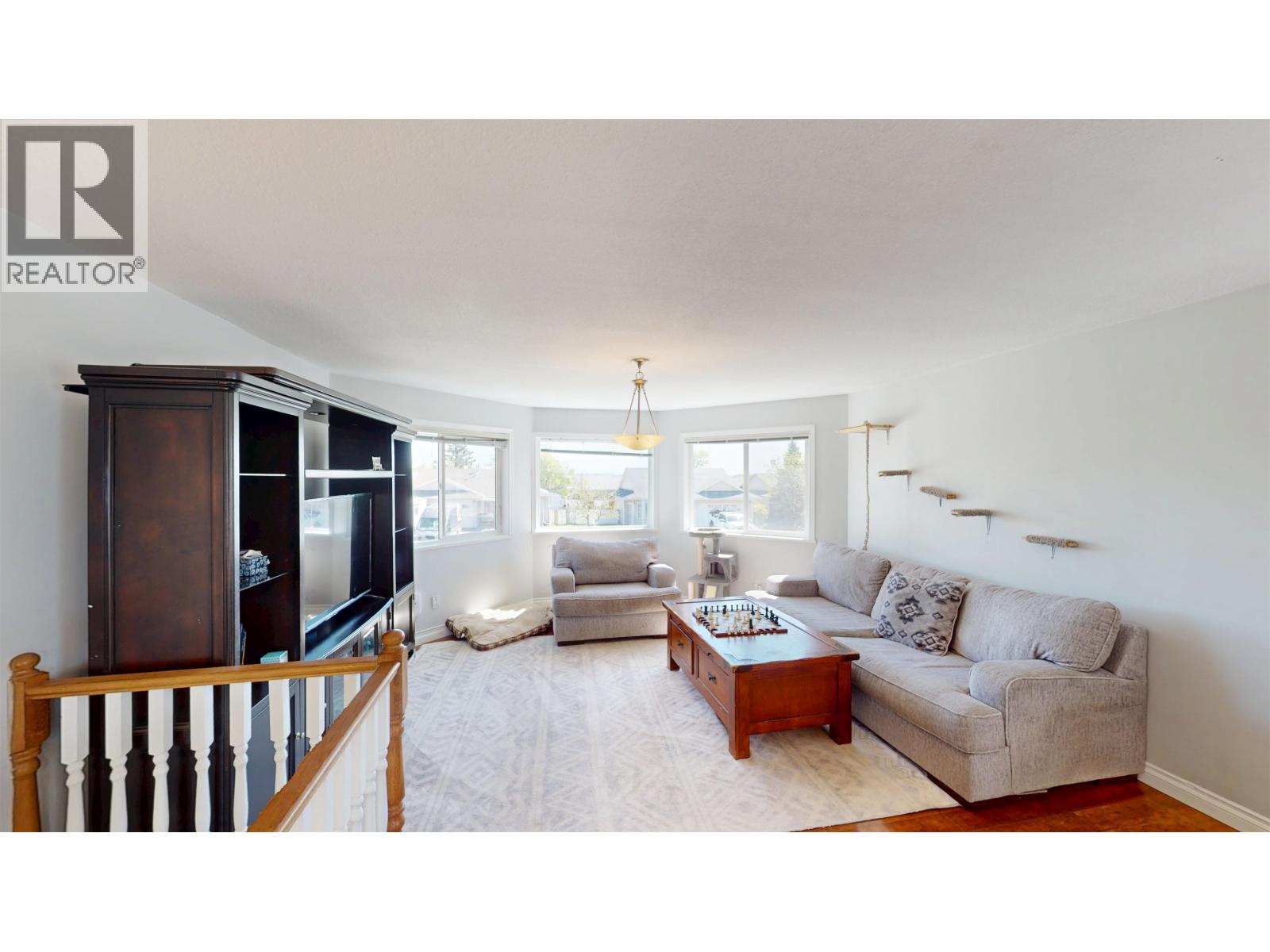 8916 84A STREET - 15