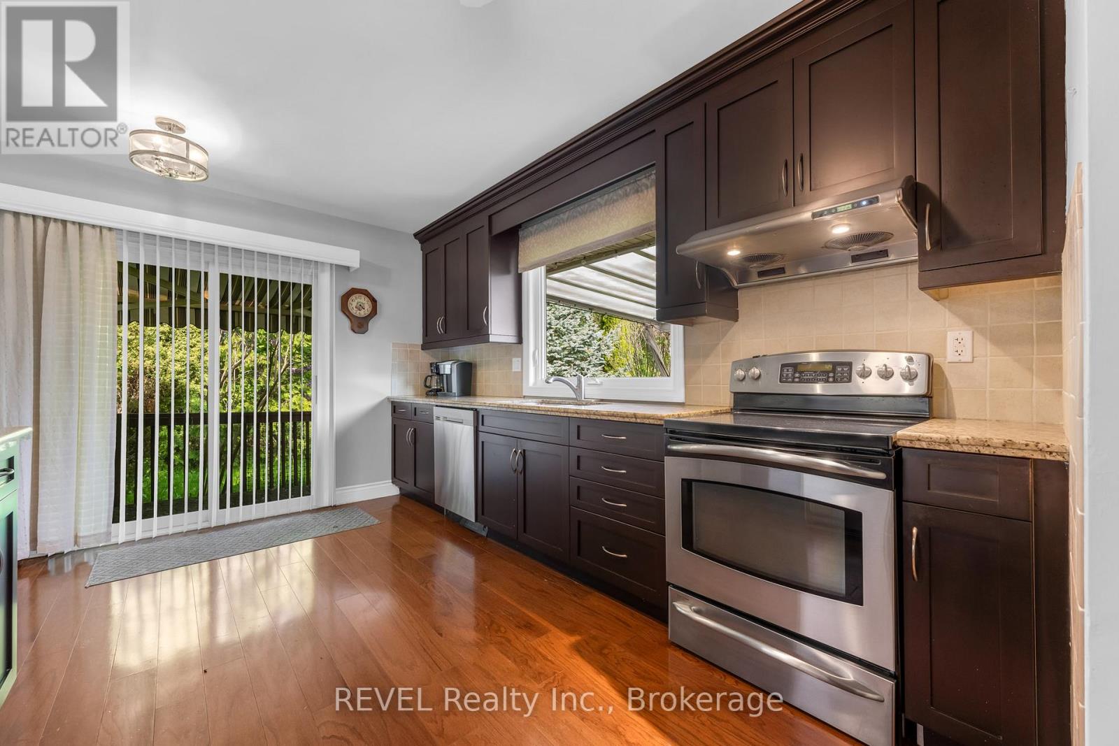 1786 YORK ROAD - 13