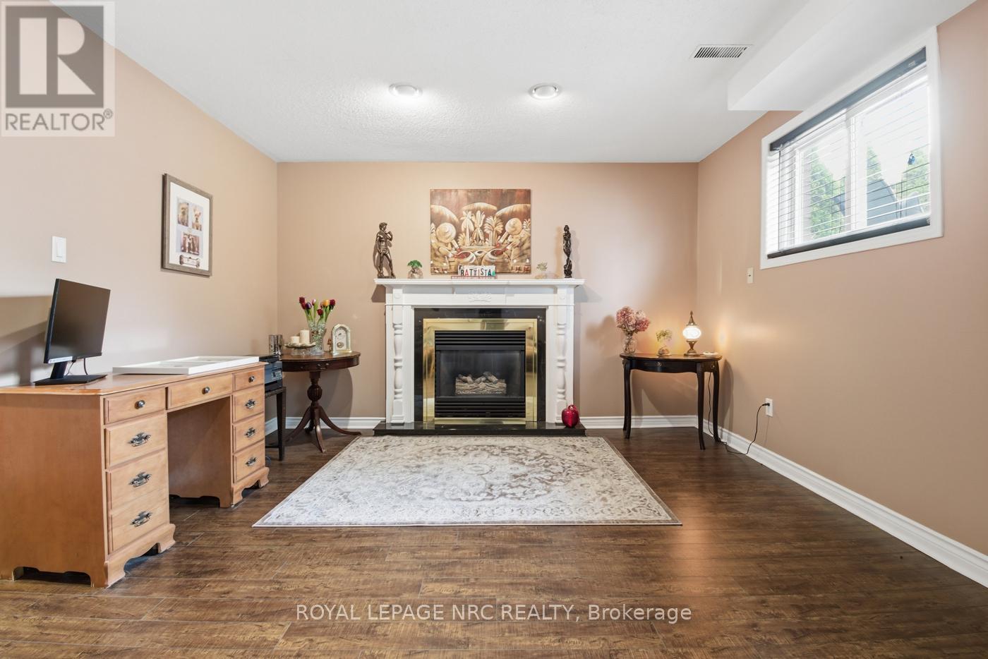 27 WOODRUSH AVENUE - 13
