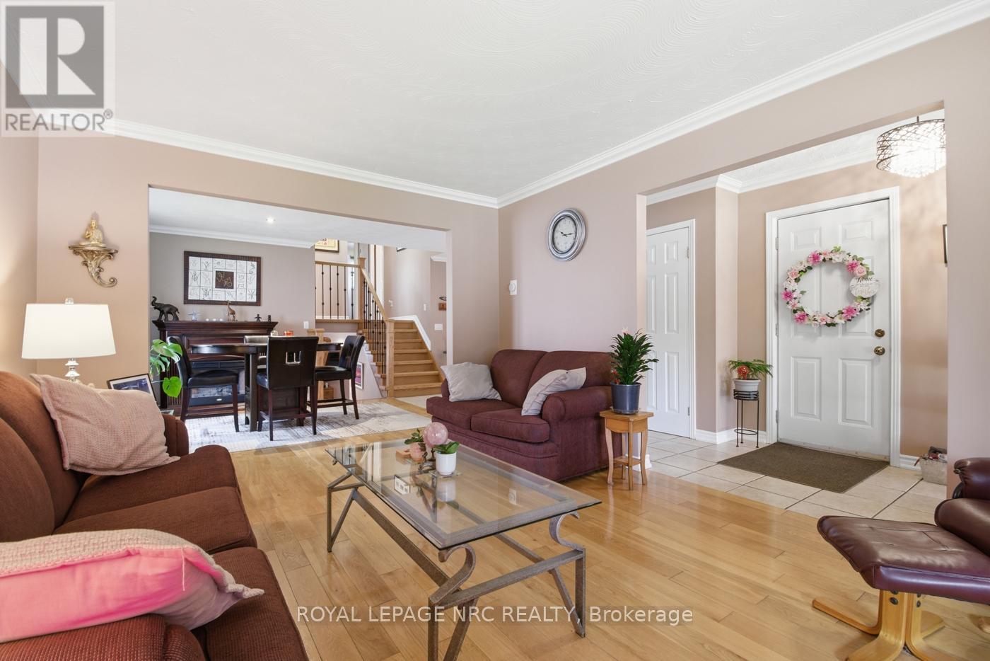 27 WOODRUSH AVENUE - 6