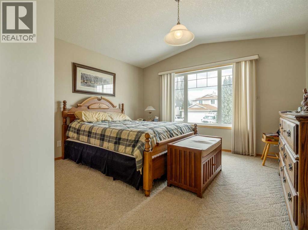 108 Riverdale Terrace W - 23