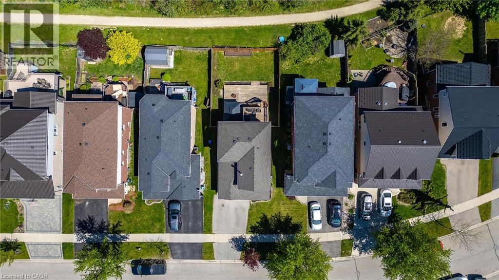 94 PORCHLIGHT Drive - 44