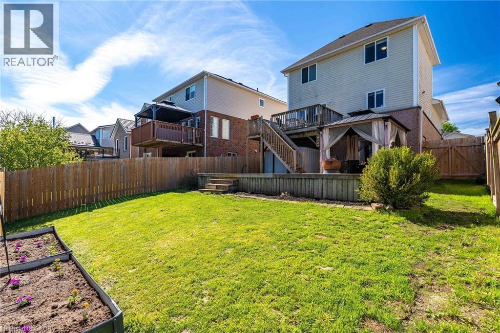 94 PORCHLIGHT Drive - 36