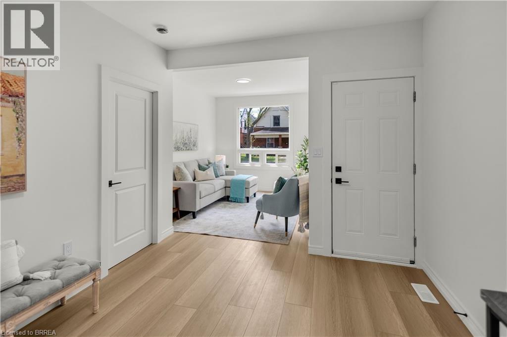 212 CHATHAM Street - 2