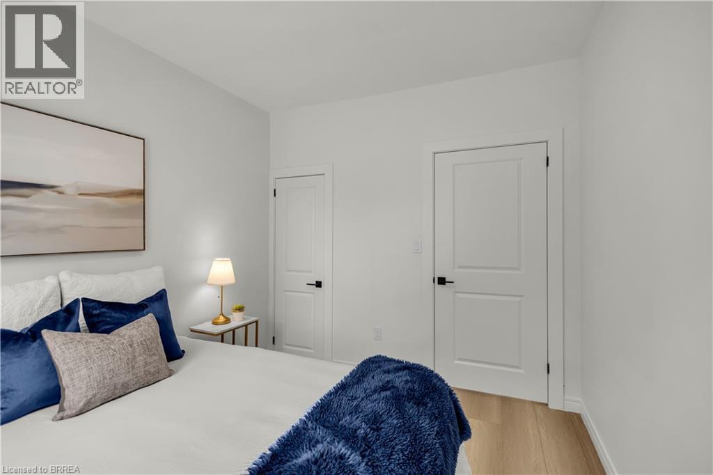 212 CHATHAM Street - 32