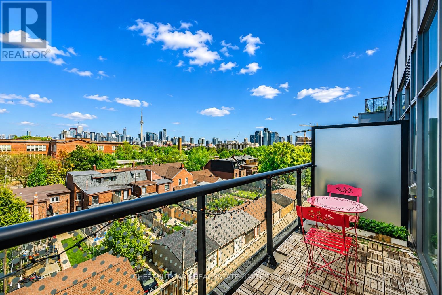#509 109 OSSINGTON AVENUE - 24