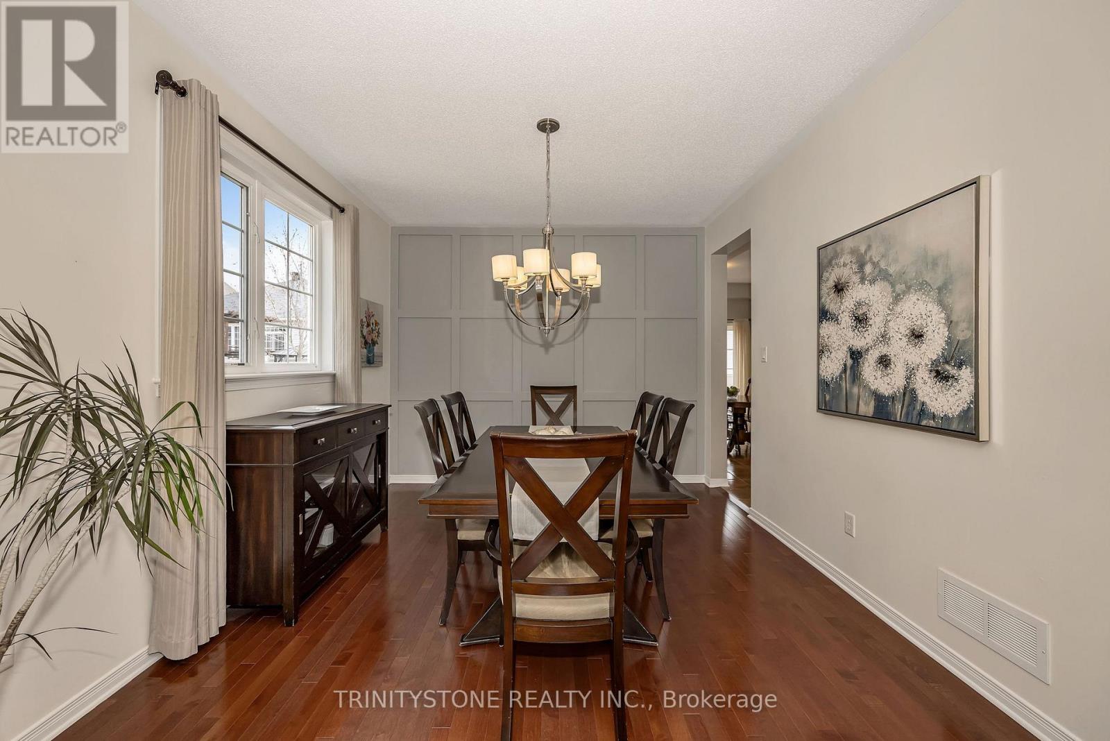 502 DALEWOOD CRESCENT - 7