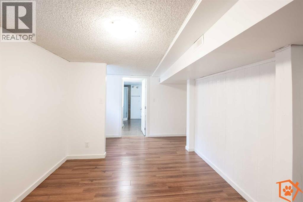 615 14 Street S - 14