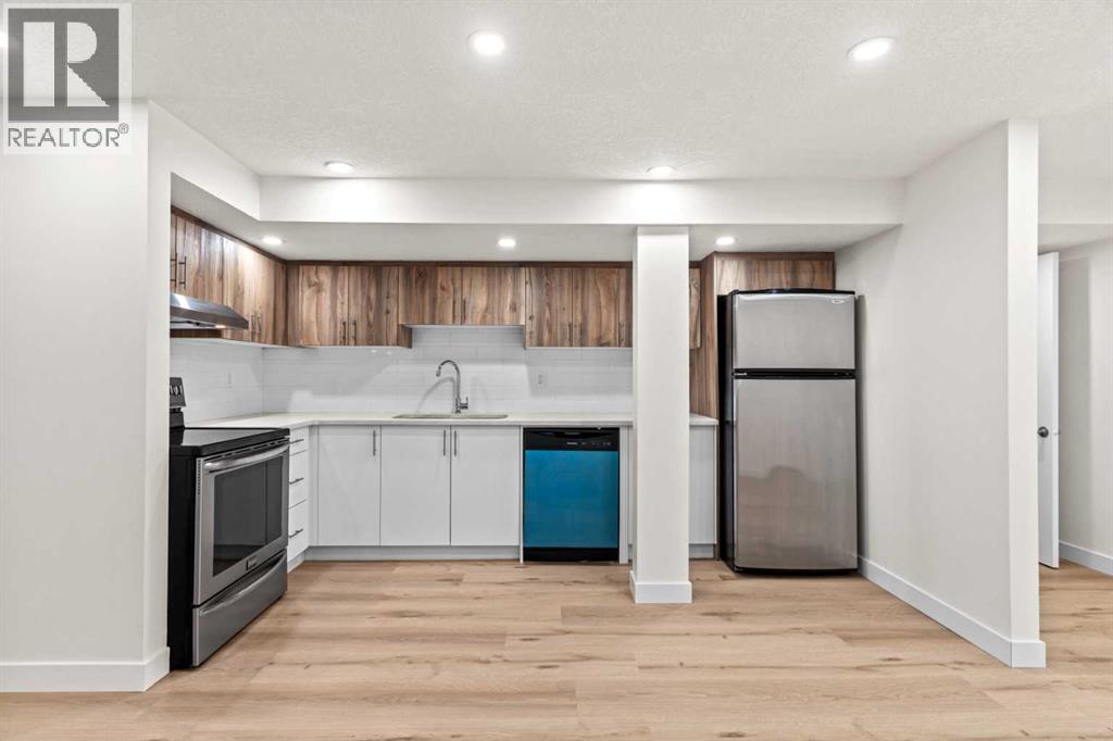 924 Pensdale Crescent SE - 23