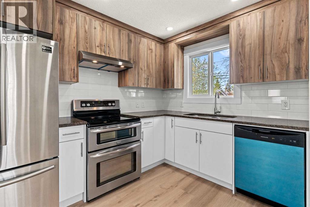 924 Pensdale Crescent SE - 9