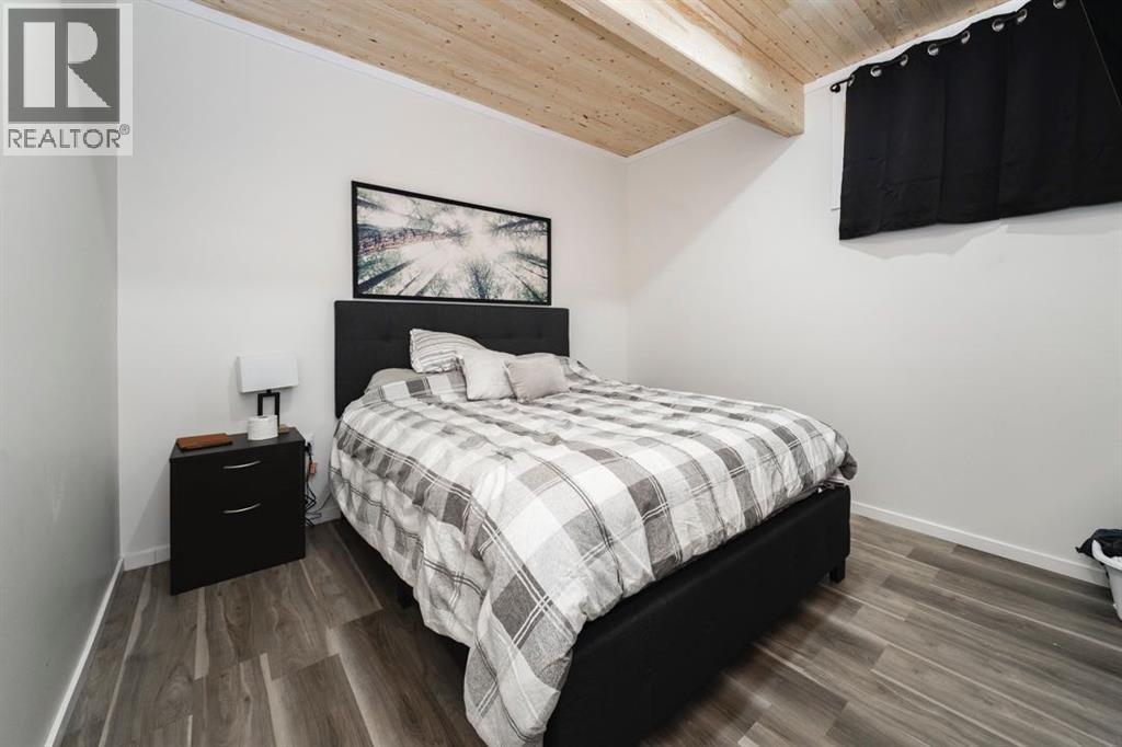 128 Dehoog Crescent - 37