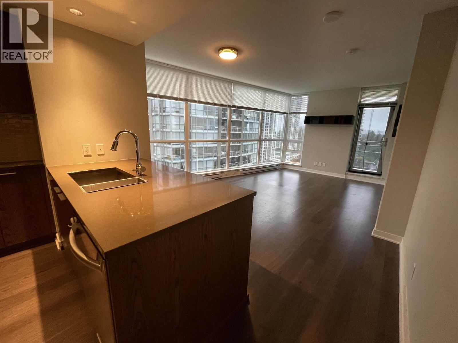 2975 ATLANTIC AVENUE, Coquitlam