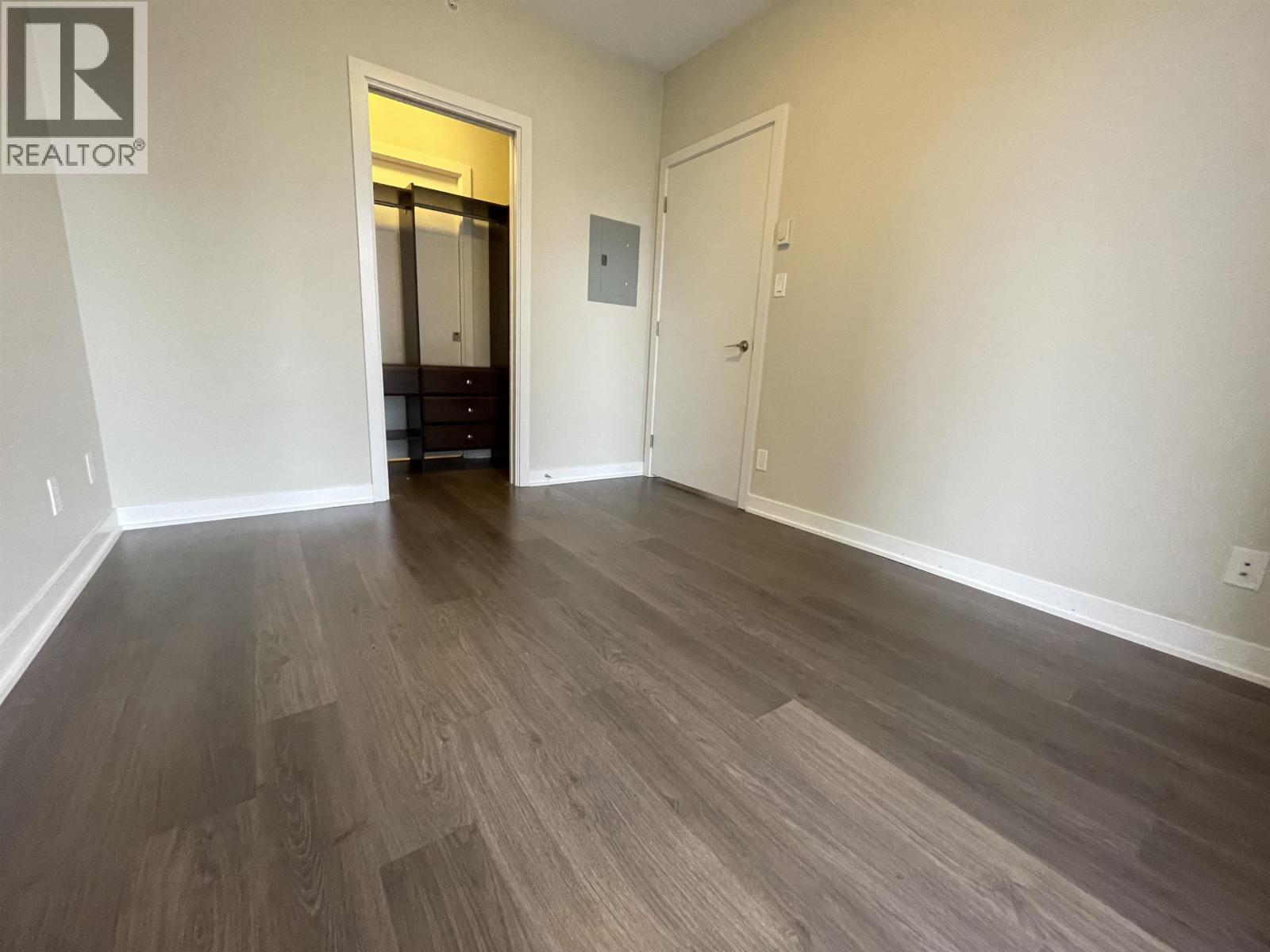 2975 ATLANTIC AVENUE, Coquitlam