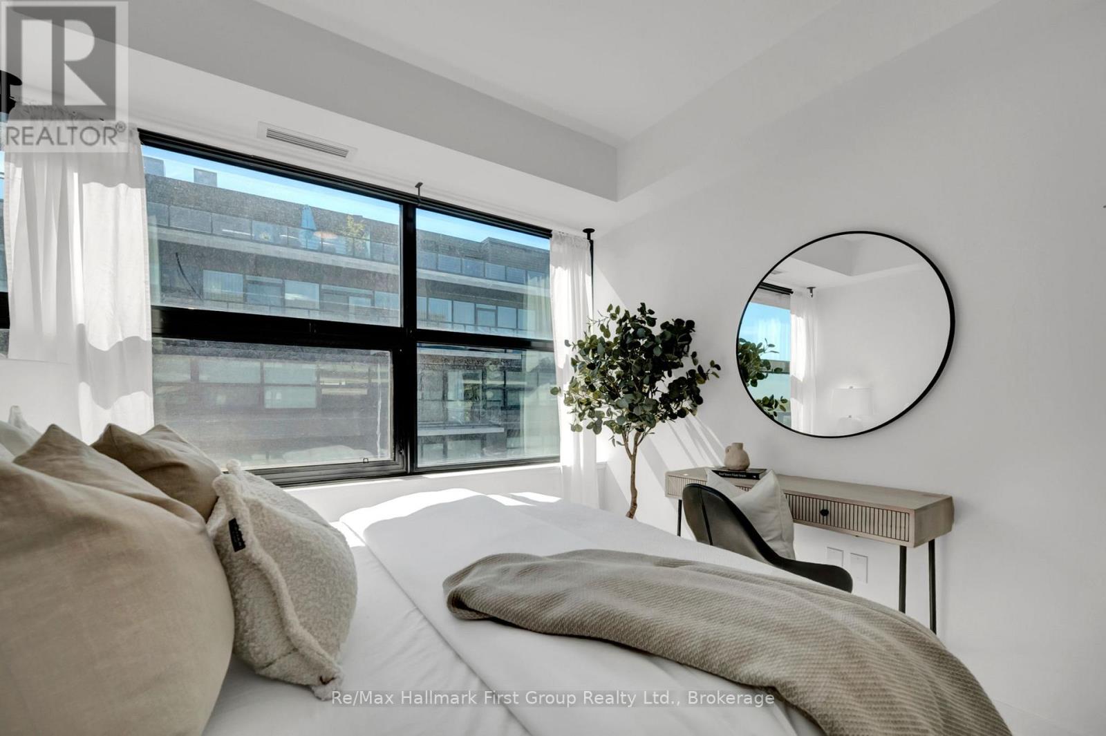 #444 1610 CHARLES STREET - 18