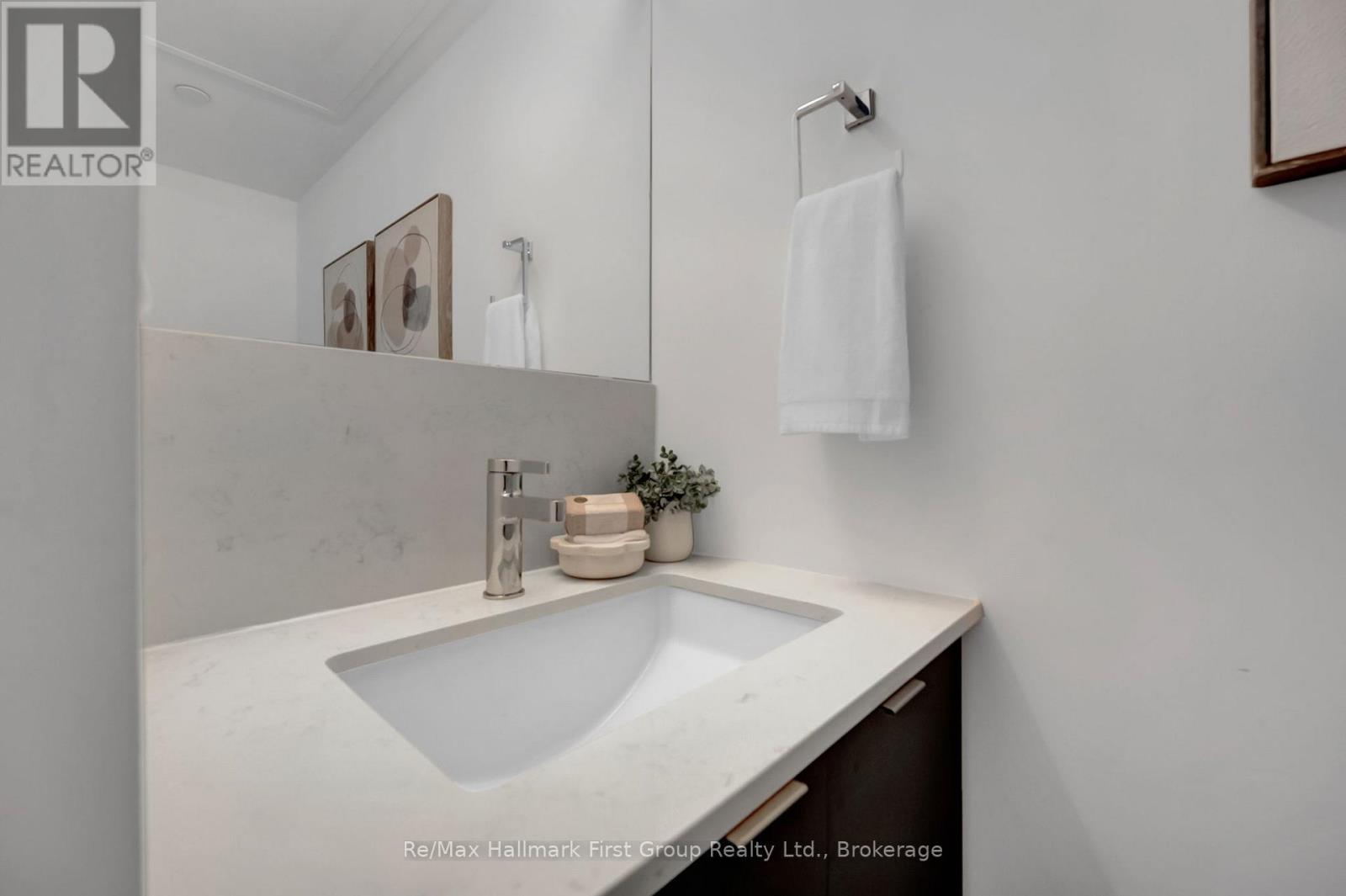 #444 1610 CHARLES STREET - 20
