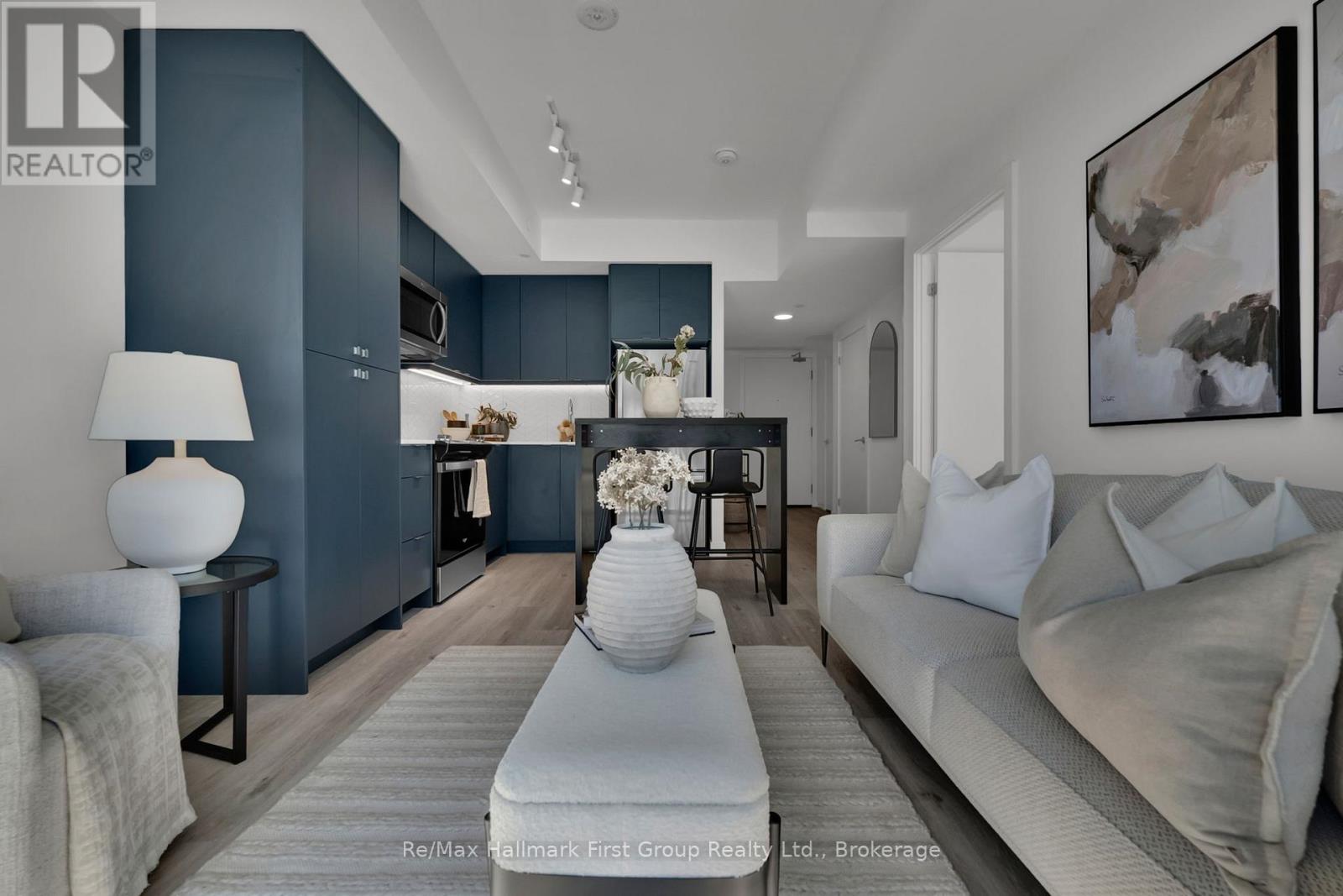 #444 1610 CHARLES STREET - 12
