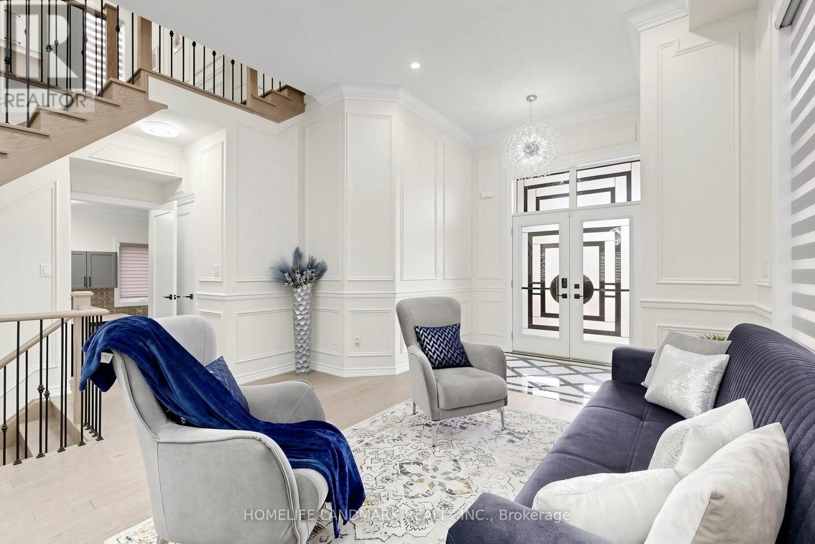 45 MORLEY CRESCENT - 4
