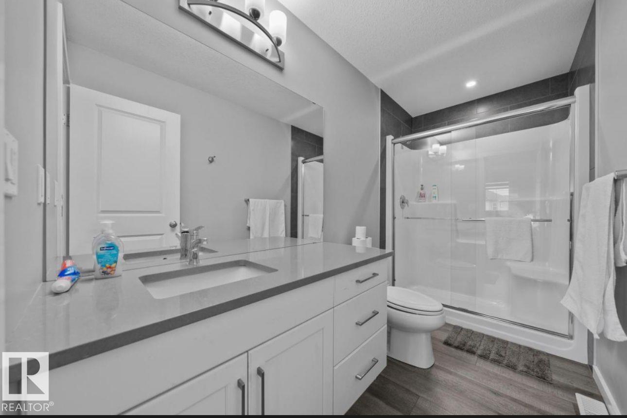 243 39 AV NW NW - 18