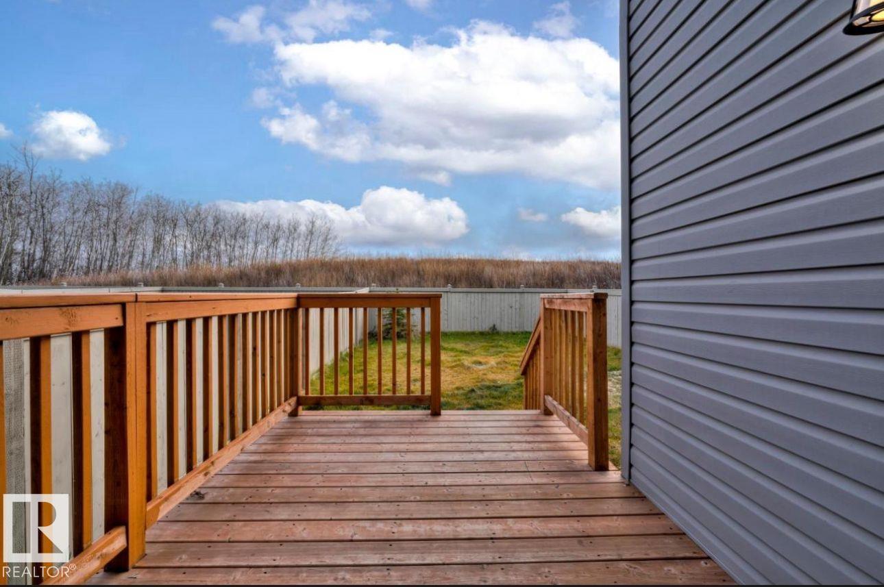 243 39 AV NW NW - 23