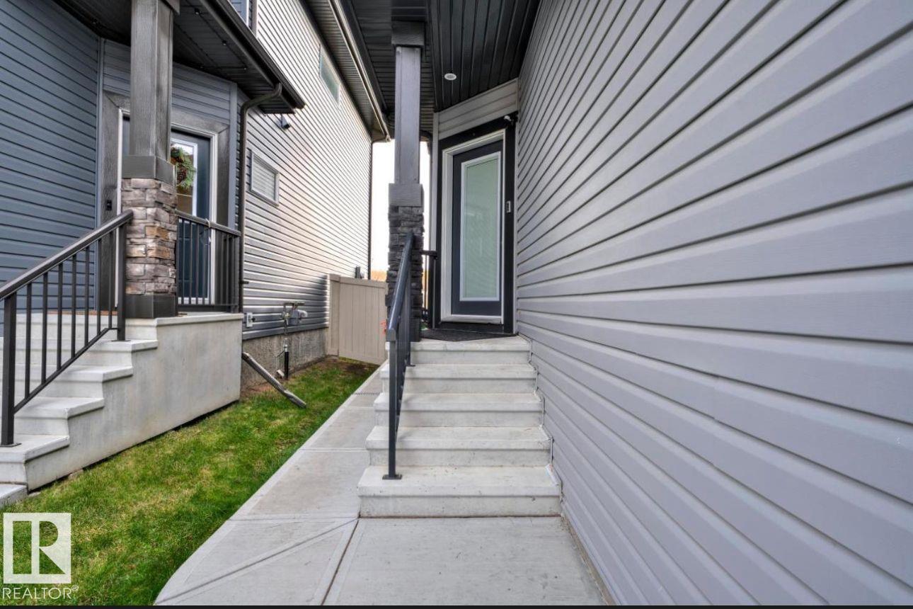 243 39 AV NW NW - 24