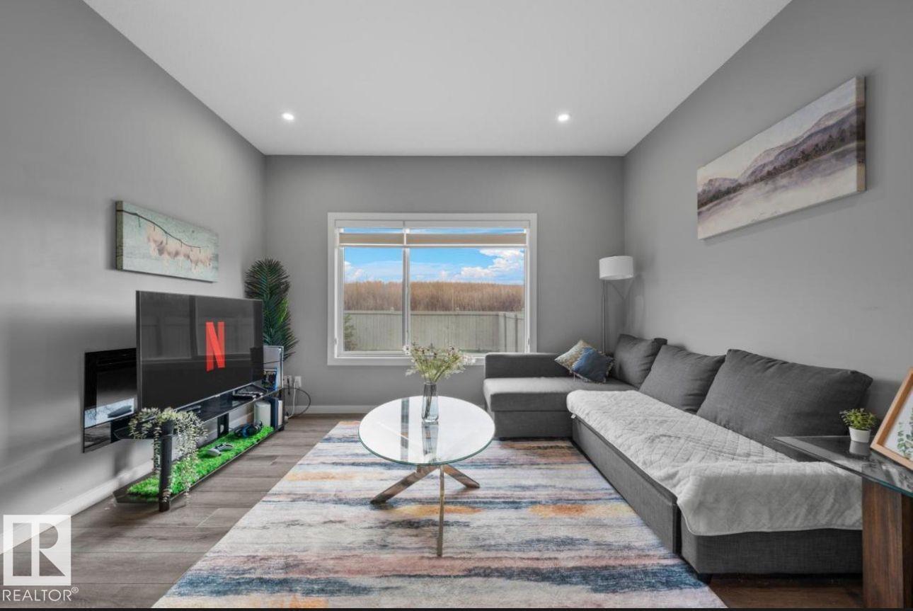 243 39 AV NW NW - 4