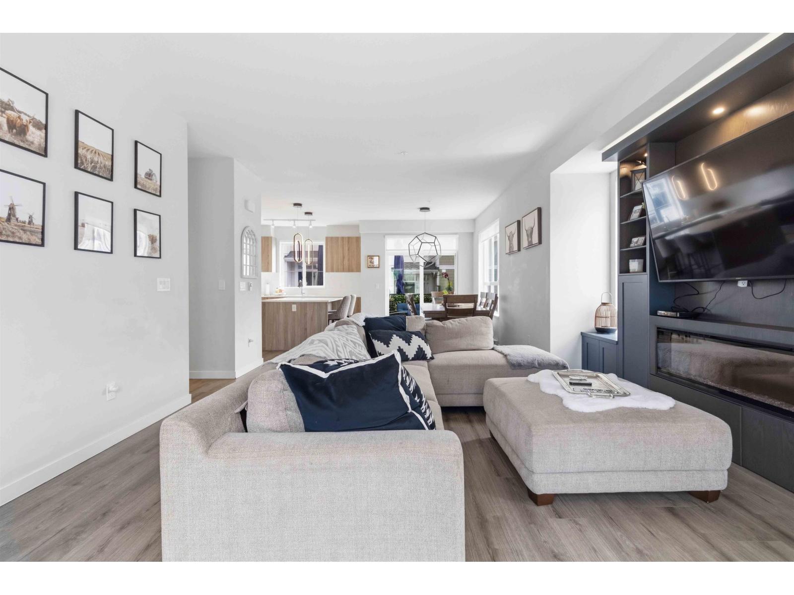 116 8335 NELSON STREET, Mission